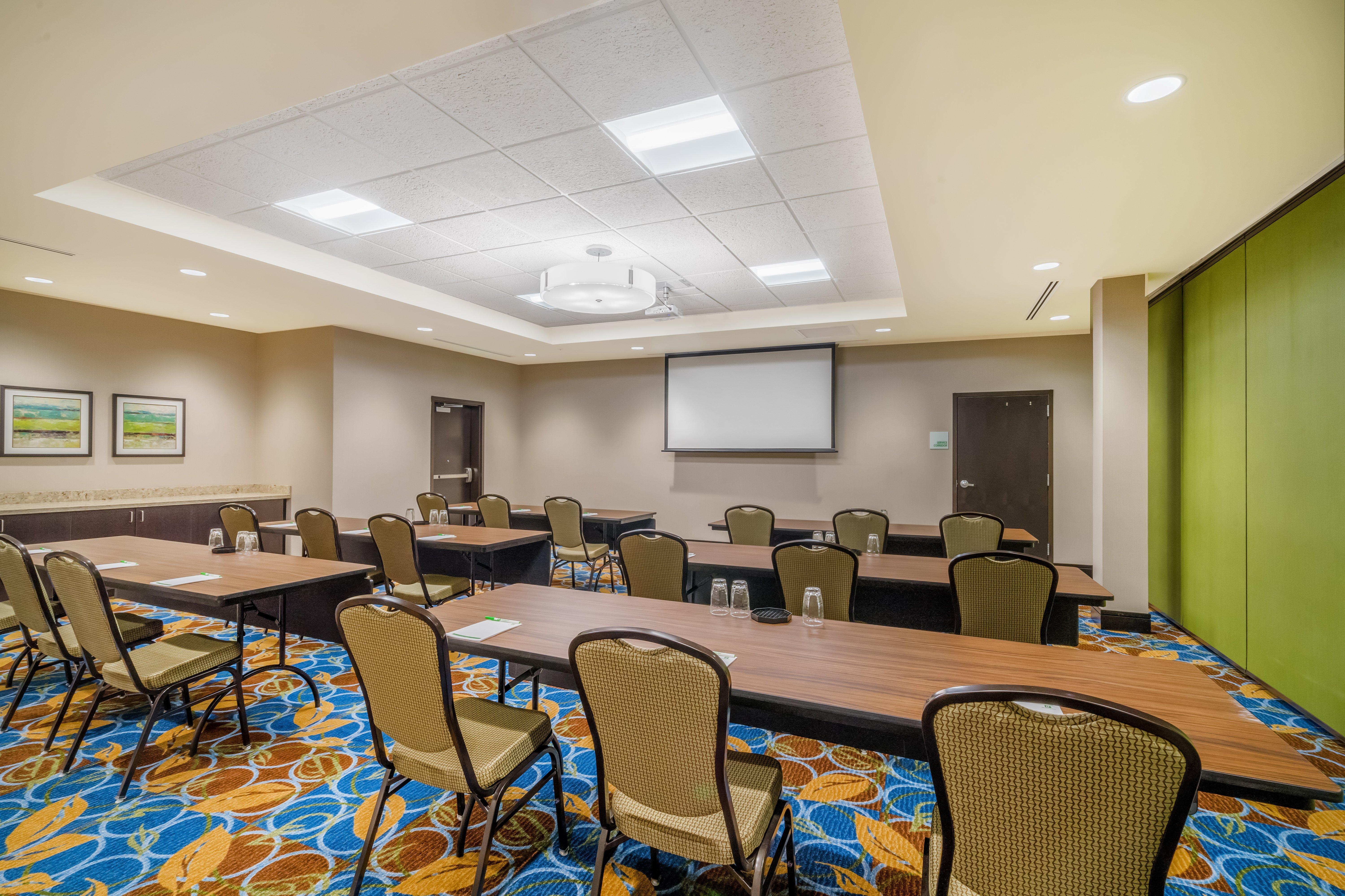 Holiday Inn - Terre Haute By Ihg Екстериор снимка