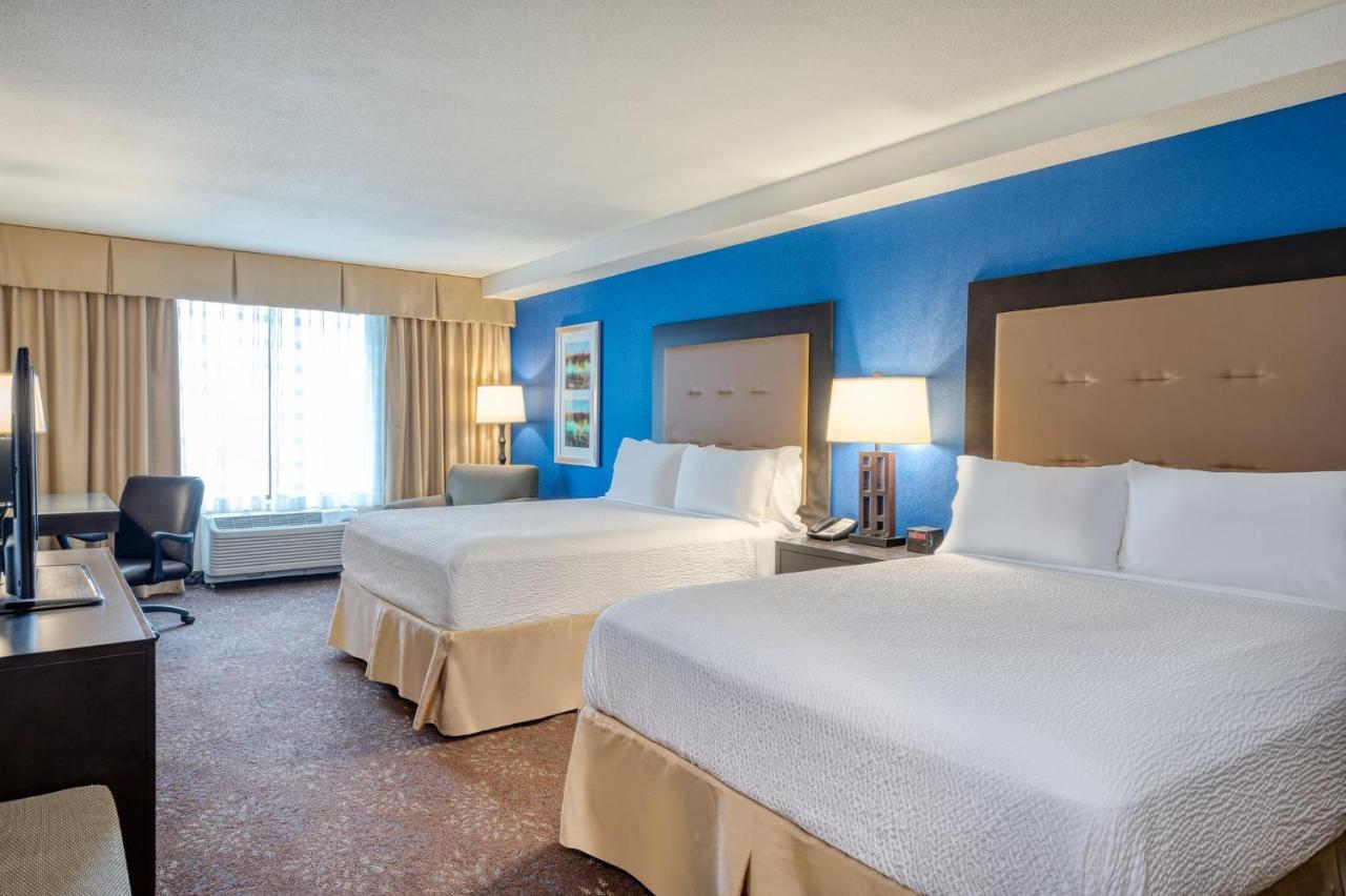 Holiday Inn - Terre Haute By Ihg Екстериор снимка