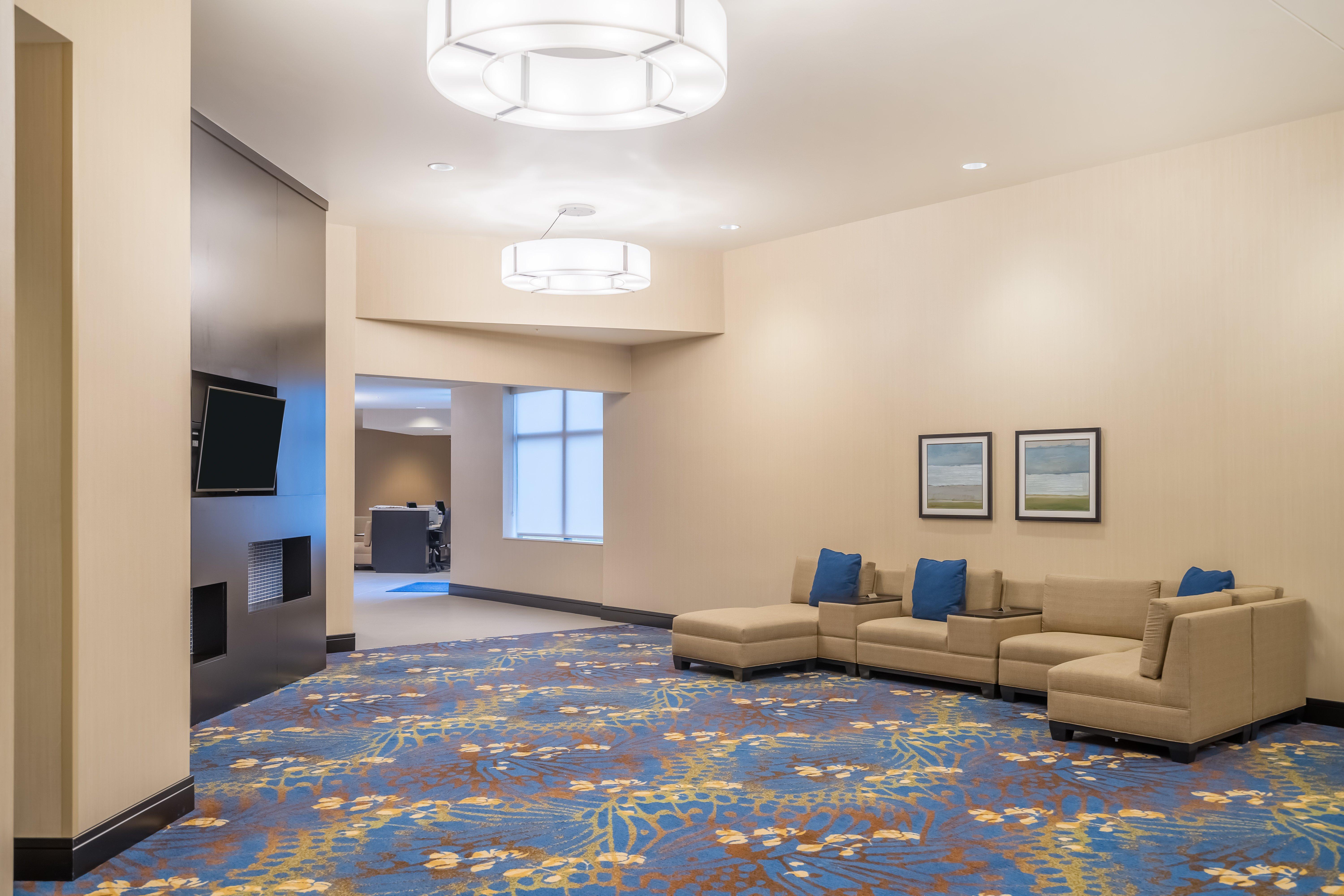 Holiday Inn - Terre Haute By Ihg Екстериор снимка