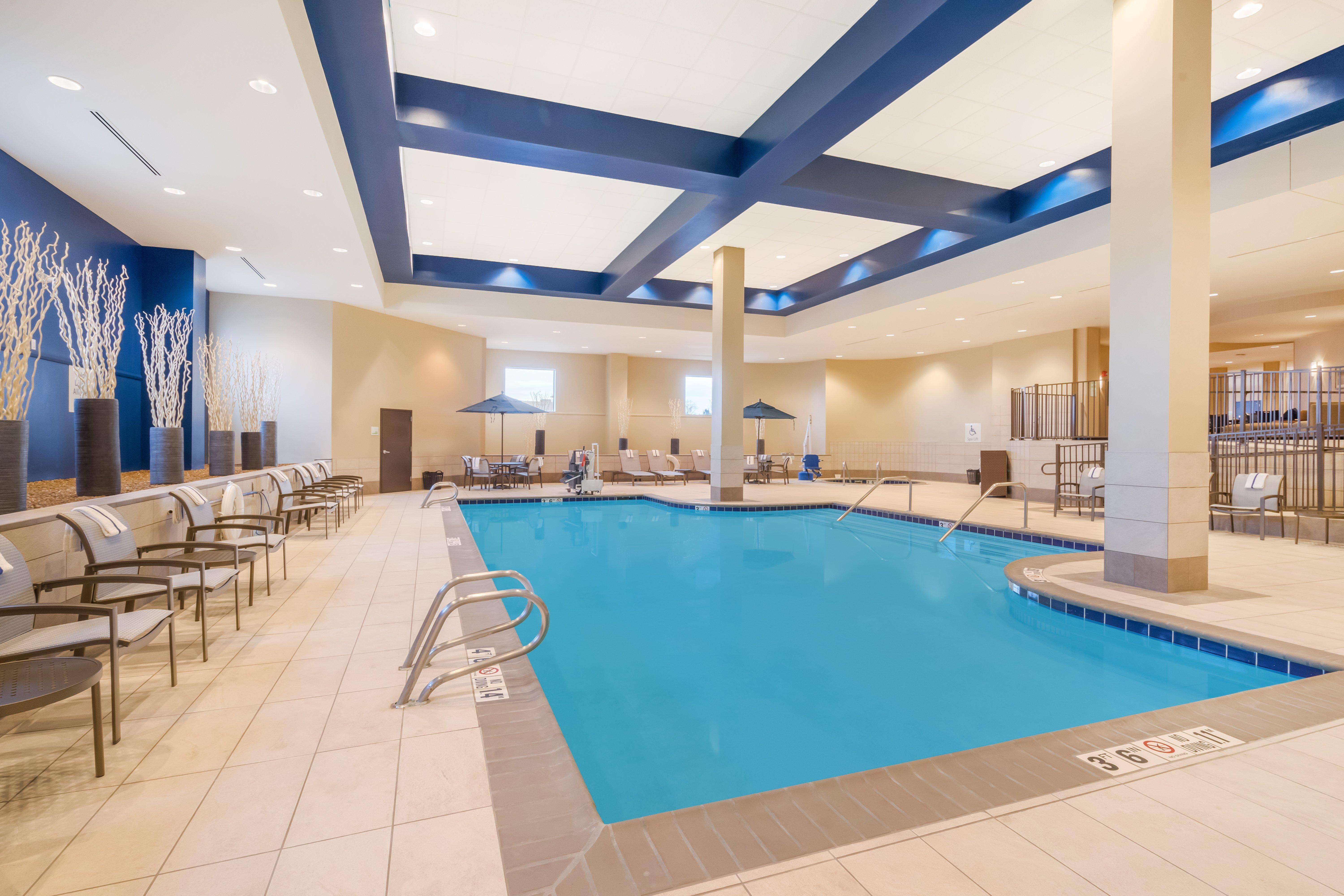 Holiday Inn - Terre Haute By Ihg Екстериор снимка