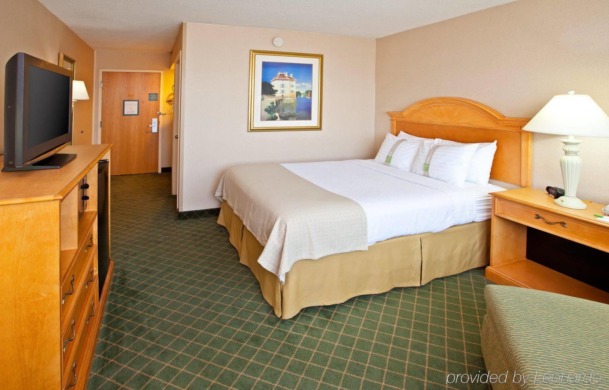 Holiday Inn - Terre Haute By Ihg Екстериор снимка