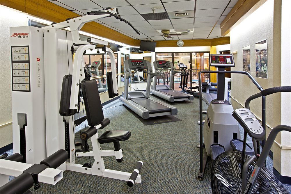 Holiday Inn - Terre Haute By Ihg Екстериор снимка